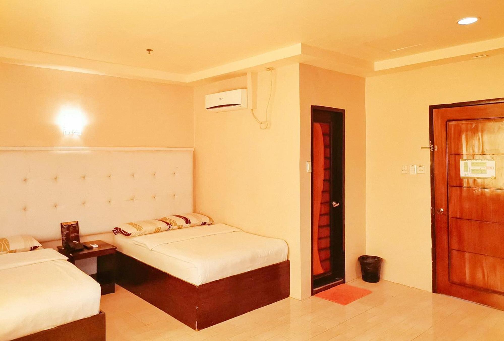 Reddoorz @ Jackie'S Hotel & Restaurant Ipil  Buitenkant foto
